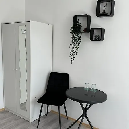 Flaming House 2 Apartament