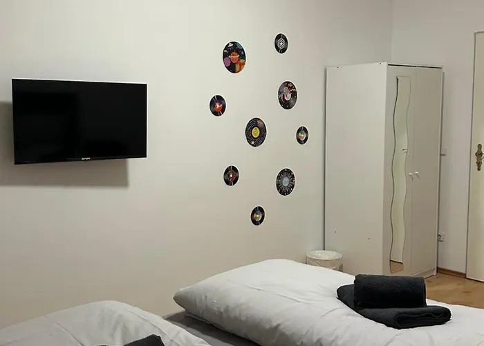 Flaming House 2 Apartman